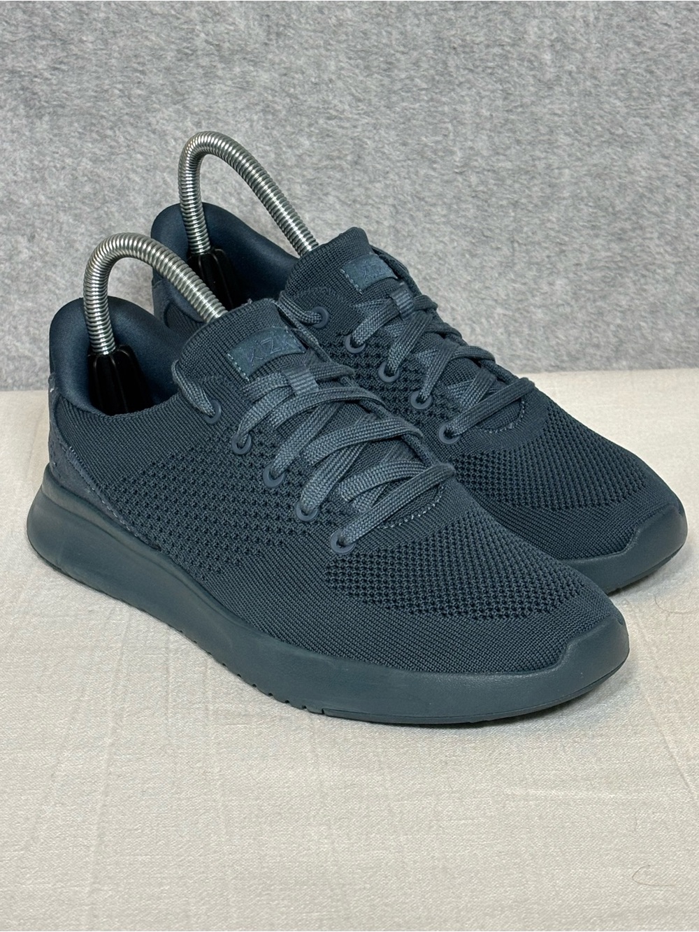 Kizik Lima Hands-Free Slip-On Unisex Sneakers-Orion Blue-Women 8/Men 6.5
